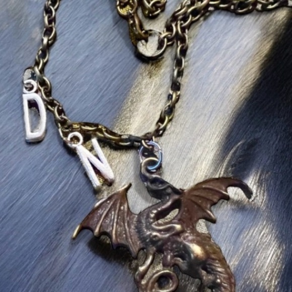 Silver and bronze toned Dungeons and Dragons Pendant Necklace Unique DND 19”long - Picture 3 of 13